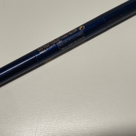 READ Estee Lauder AUTOMATIC eye Pencil DUO eye Liner in 09 Walnut Brown TESTER - Picture 11 of 12
